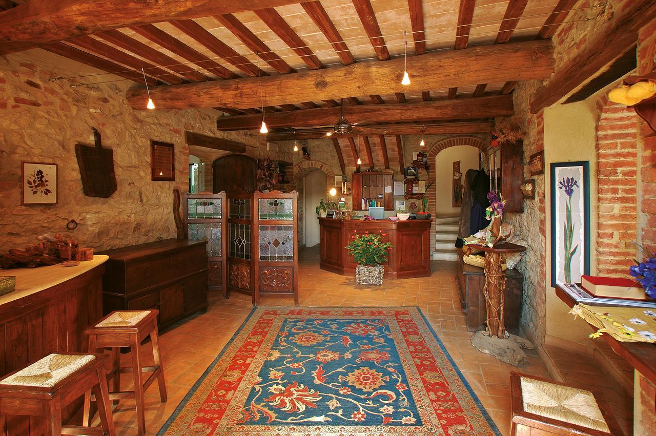 Monte Antico Podere Santa Maria מראה חיצוני תמונה